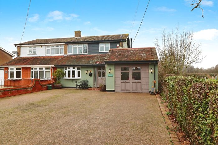 3 Bedroom Semi Detached House For Sale In The Street, Southminster, CM0