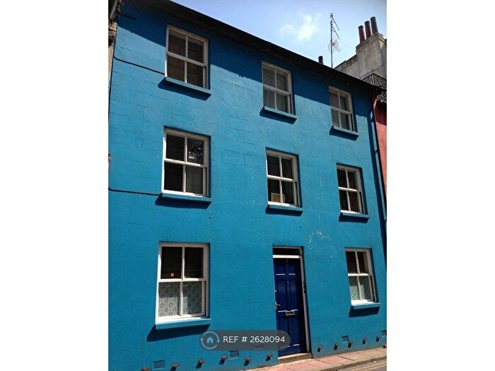 1 Bedroom Flat To Rent In South Street, Brighton, BN1
