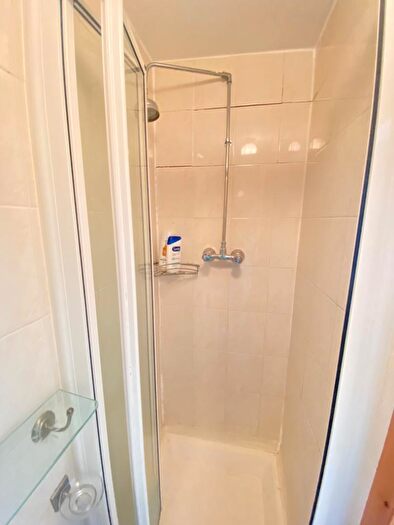 Studio To Rent In Bryantwood Road, N7