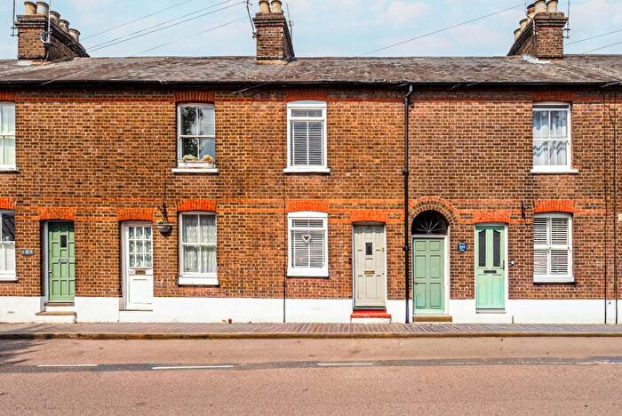 3 Bedroom Terraced House For Sale In Sopwell Lane, St. Albans, Hertfordshire, AL1