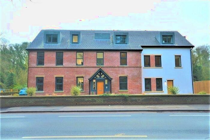 2 Bedroom Flat To Rent In Buxton Road West, Disley, Stockport, SK12