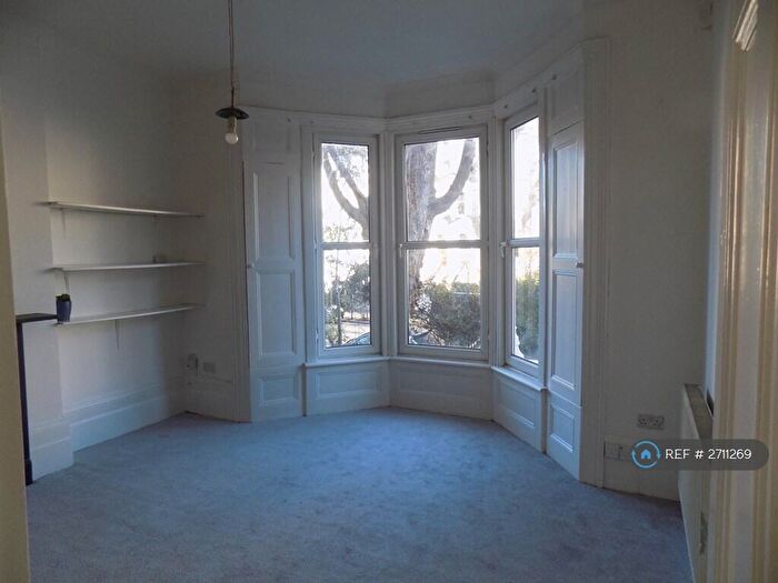1 Bedroom Flat To Rent In Amhurst Road, London, E8