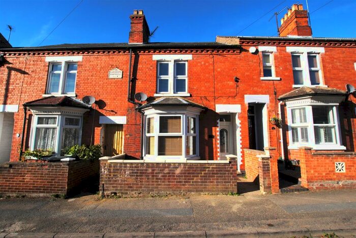 3 Bedroom Terraced House To Rent In Harborough Road, Rushden, NN10
