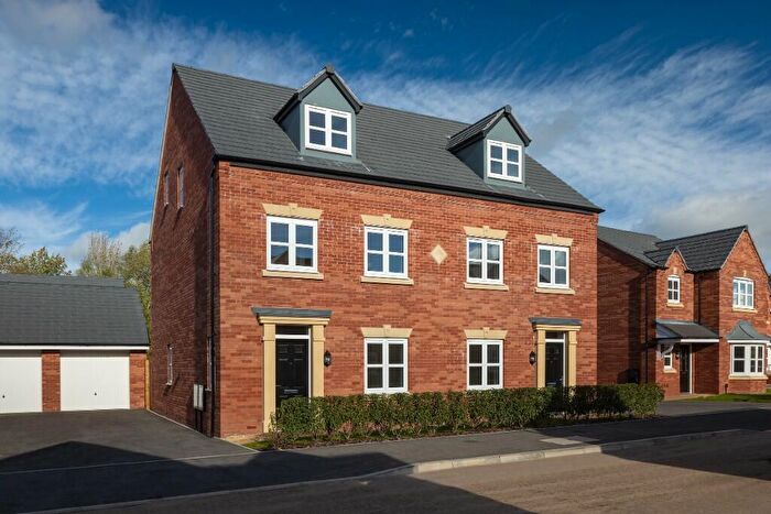 3 Bedroom Semi-Detached House For Sale In Grange Road Hugglescote, LE67