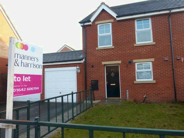 3 Bedroom Property To Rent In Wensleydale Gardens, Thornaby, Stockton