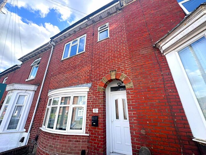 7 Bedroom House To Rent In Forster Road, Southampton, Hampshire, SO14