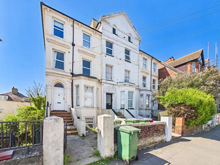 1 Bedroom Flat For Sale In Flat Radnor Bridge Road, Folkestone, CT20