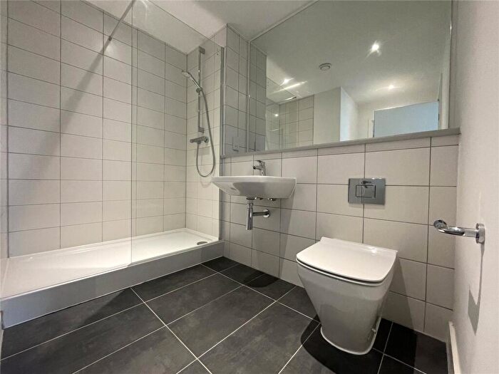 2 Bedroom Apartment To Rent In Burlington Square, , Boundary Lane, Manchester, M15