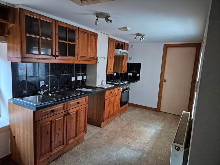 4 Bedroom Maisonette For Sale In Commercial Street, Coupar Angus, PH13
