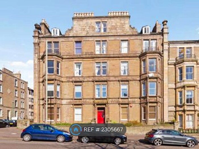6 Bedroom Flat To Rent In Blackness Avenue, Dundee, DD2