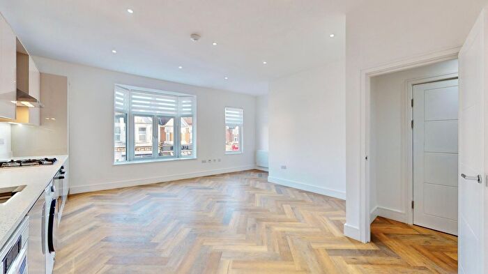 2 Bedroom Terraced House To Rent In South Ealing Road, London, W5