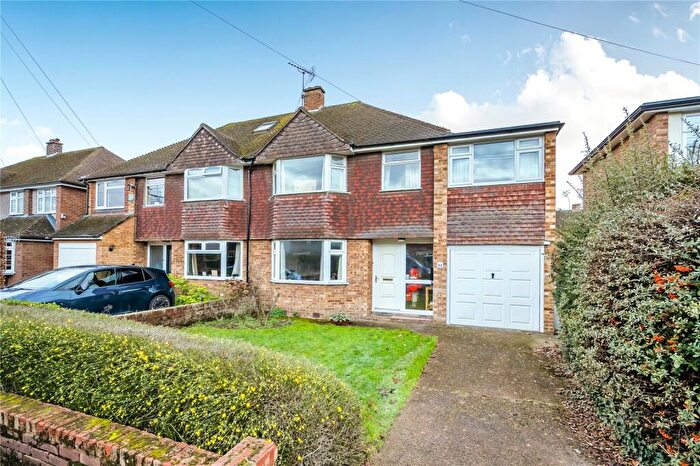 4 Bedroom Semi-Detached House For Sale In York Gardens, Walton-On-Thames, KT12