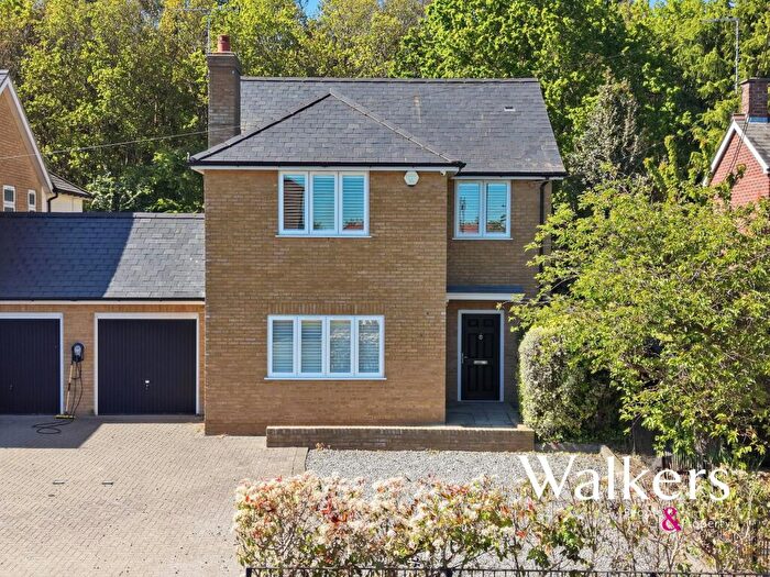 4 Bedroom Detached House For Sale In Main Road, Margaretting, CM4