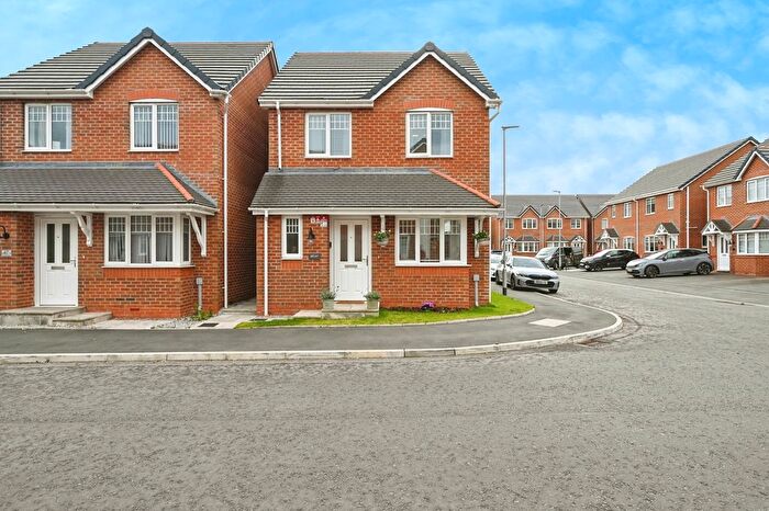 3 Bedroom Detached House For Sale In Oakmere Road, St. Helens, Merseyside, WA9