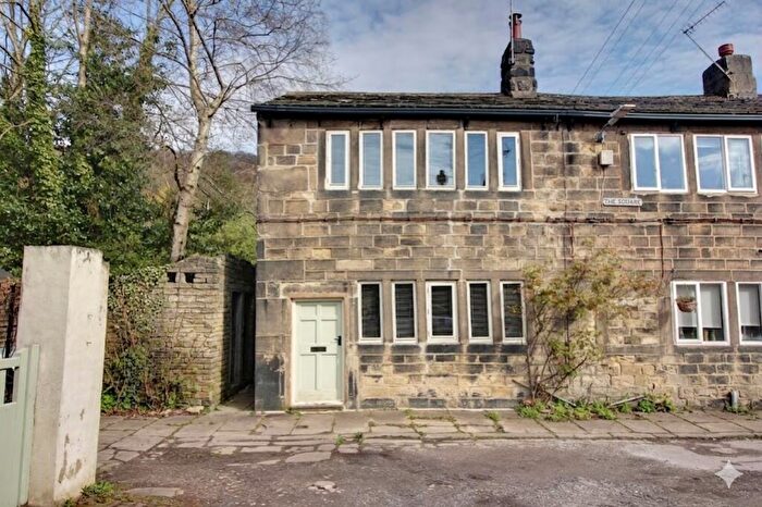 2 Bedroom Cottage For Sale In Square, Hawksclough, Mytholmroyd, HX7