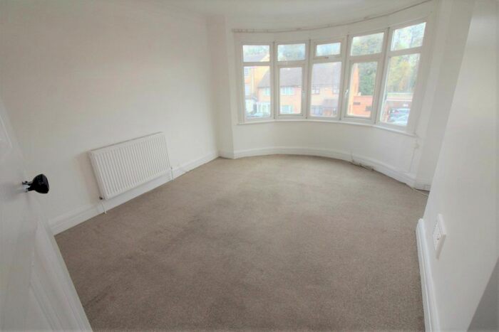 1 Bedroom Flat To Rent In York Road, New Barnet, Barnet, EN5