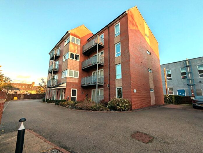 2 Bedroom Flat For Sale In Central Exchange, Chester Le Street, DH3