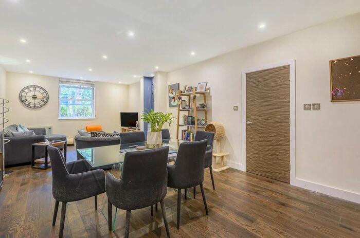 1 Bedroom Flat To Rent In High Road, London, N20
