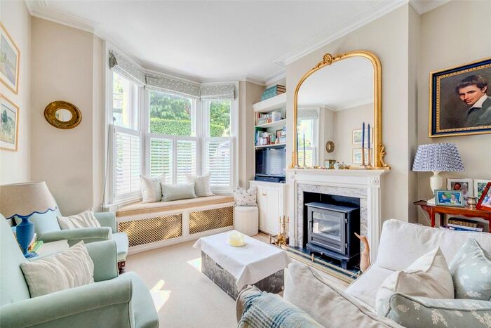 3 Bedroom Terraced House To Rent In Brecon Road, London, W6
