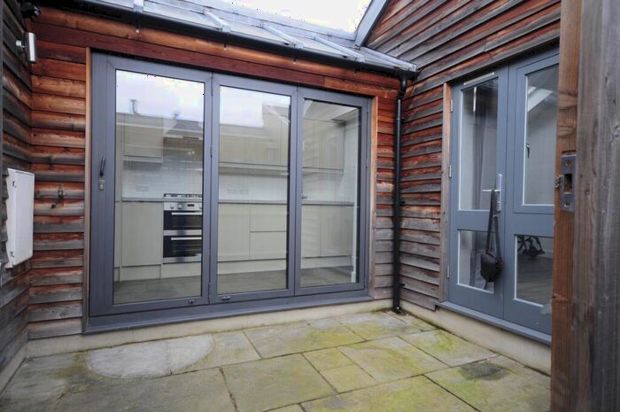 1 Bedroom House To Rent In Sheen Lane, East Sheen, SW14