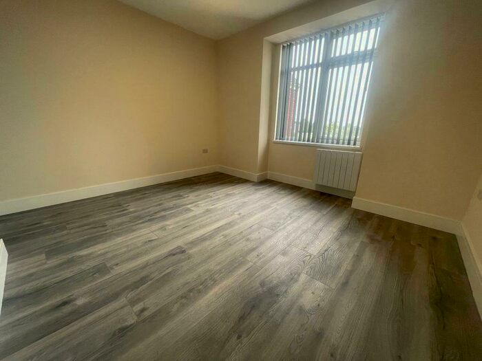 3 Bedroom Apartment To Rent In Sandon Road, Edgbaston, Birmingham, B17