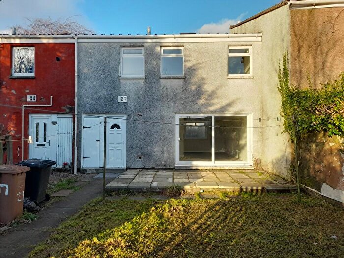 4 Bedroom Terraced House For Sale In Gigha Terrace, Irvine, Ayrshire, KA11