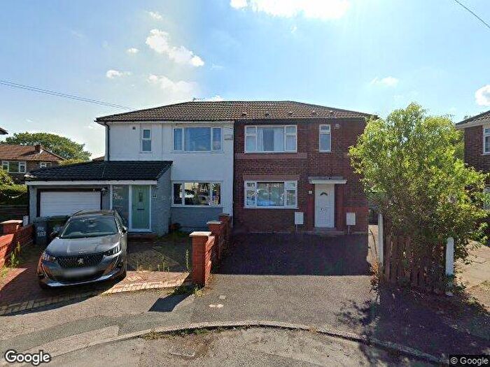 3 Bedroom Semi Detached House For Sale In Kingsway Park, M41