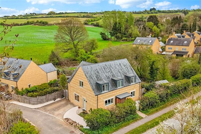4 Bedroom Detached House For Sale In Wheelwright Gardens, Long Compton, Shipston On Stour, Warwickshire, CV36