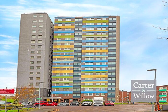 2 Bedroom Flat For Sale In Mersea House, Harts Lane, Barking, IG11