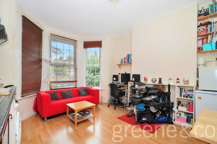 1 Bedroom Flat To Rent In Carysfort Road London, N8