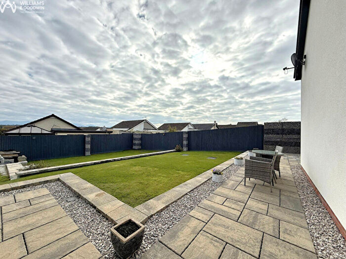 4 Bedroom Detached House For Sale In Caer Delyn, Bodffordd, Anglesey, LL77