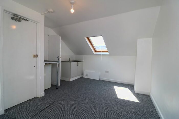 Studio To Rent In Lewisham High Street, London, SE13