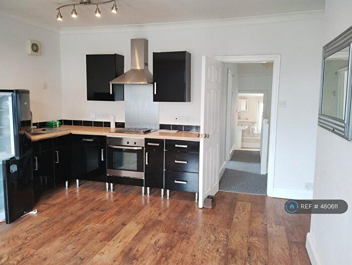 1 Bedroom Flat To Rent In New Chester Road, Wirral, CH62