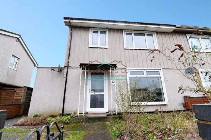 3 Bedroom Semi-Detached House To Rent In Southall Road, Corby, Northamptonshire, NN17