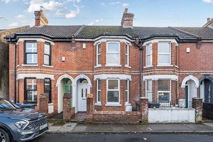 3 Bedroom Terraced House For Sale In St. Pauls Road, Salisbury, SP2