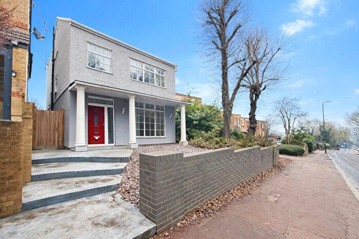 4 Bedroom Detached House For Sale In Shooters Hill, Shooters Hill, SE18