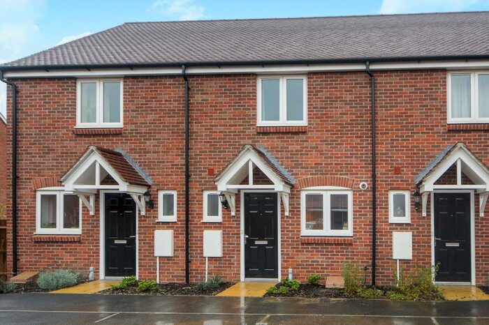 2 Bedroom Terraced House To Rent In Botley, Oxford, OX2