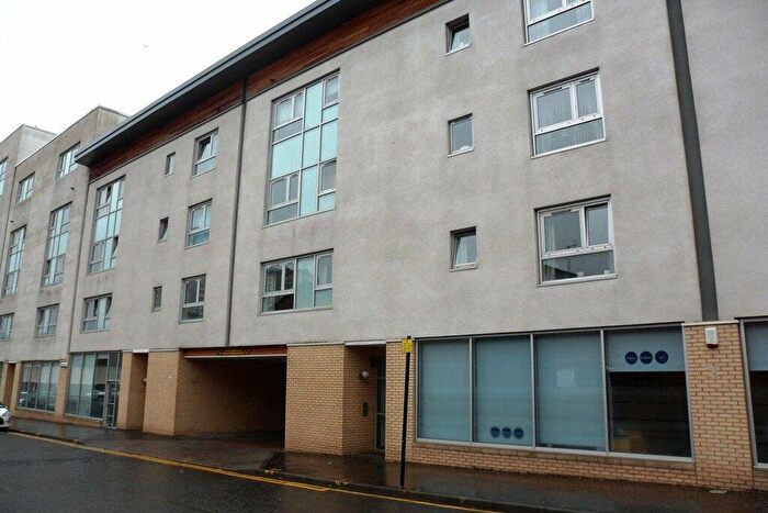 2 Bedroom Flat To Rent In Dunblane Street, Cowcaddens, Glasgow, G4