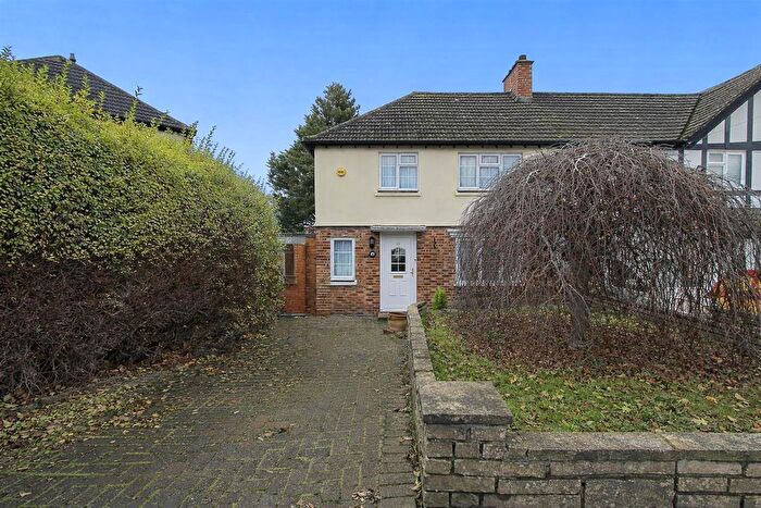 3 Bedroom End Terrace House For Sale In Rectory Lane, Wallington, SM6