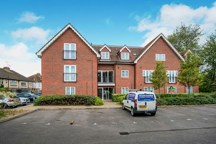 1 Bedroom Flat To Rent In Hawthorn Road, Bognor Regis, West Sussex, PO21