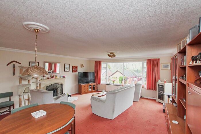4 Bedroom Detached House For Sale In South Rise, Binbrook, Market Rasen., LN8