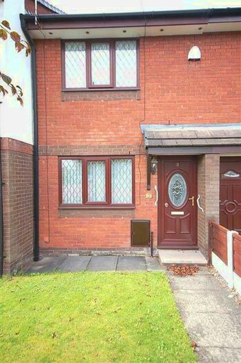 2 Bedroom Mews To Rent In Abbeydale Gardens, Walkden, M28
