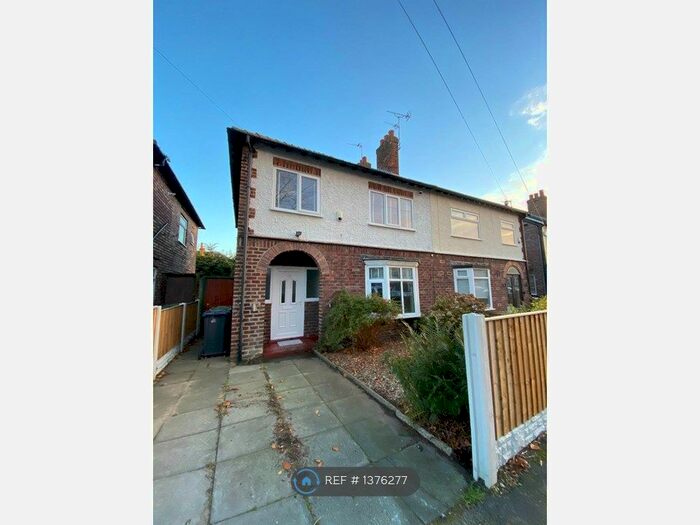 3 Bedroom Semi-Detached House To Rent In Rosedale Avenue, Liverpool, L23