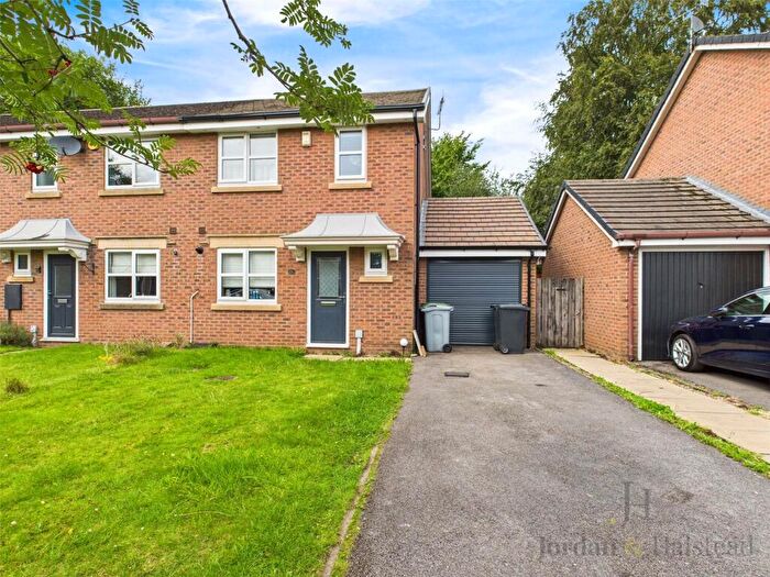 3 Bedroom Semi Detached House For Sale In Glenside Drive, Wilmslow, Cheshire, SK9