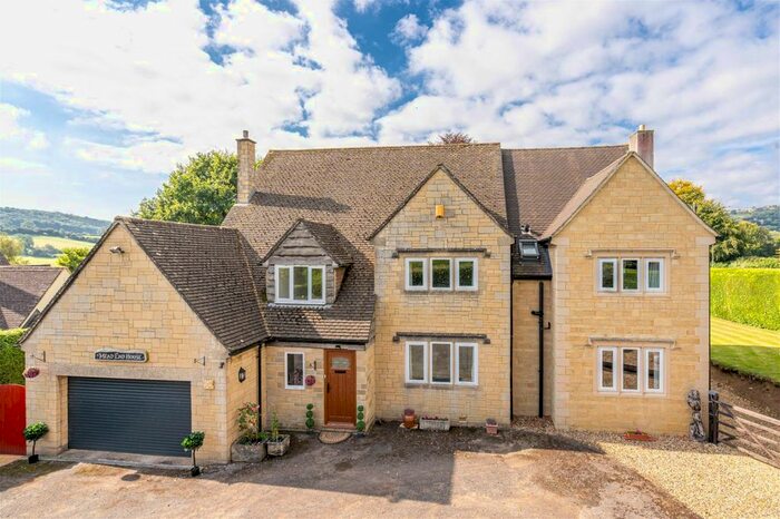 4 Bedroom Detached House For Sale In Cotswold Mead, Painswick, Stroud, GL6