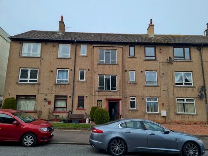 2 Bedroom Flat To Rent In Abbotsford Street, Dundee, DD2