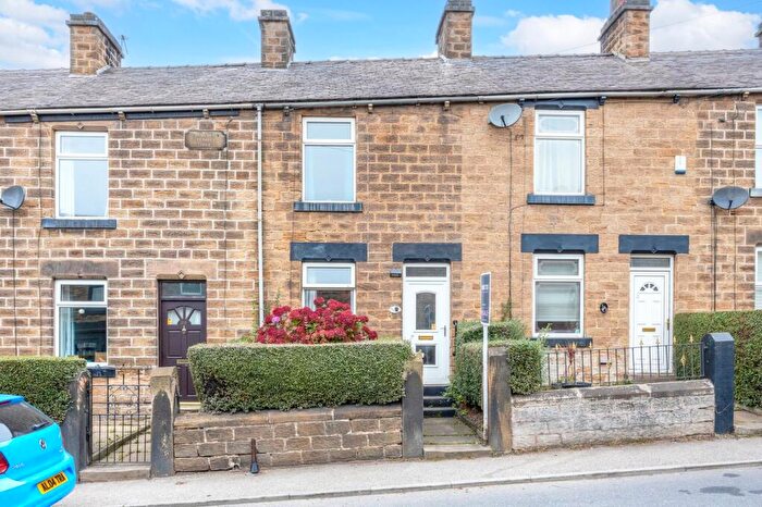 2 Bedroom Terraced House For Sale In Greenside, Mapplewell, Barnsley, S75