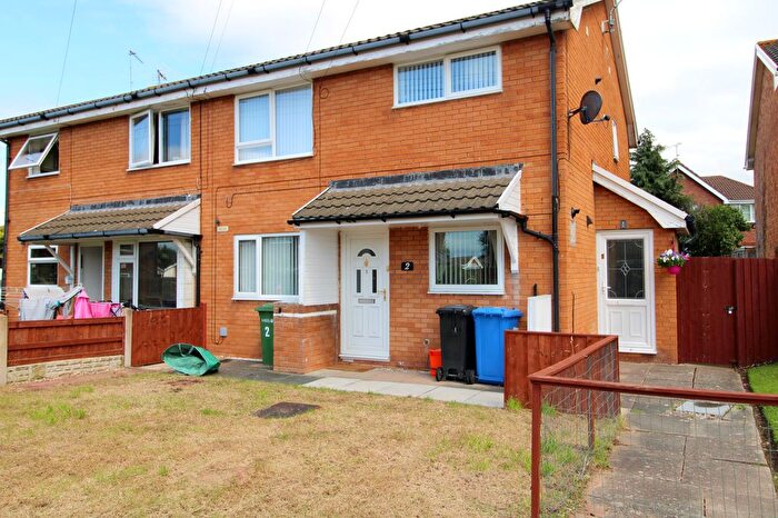 2 Bedroom Flat To Rent In Llys Peris, Rhyl, LL18