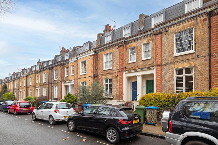 1 Bedroom Flat To Rent In Grosvenor Terrace, London, SE5