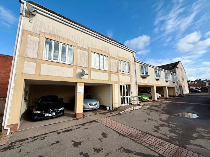 1 Bedroom Flat To Rent In Kings Court, Hanham Road, Bristol, BS15